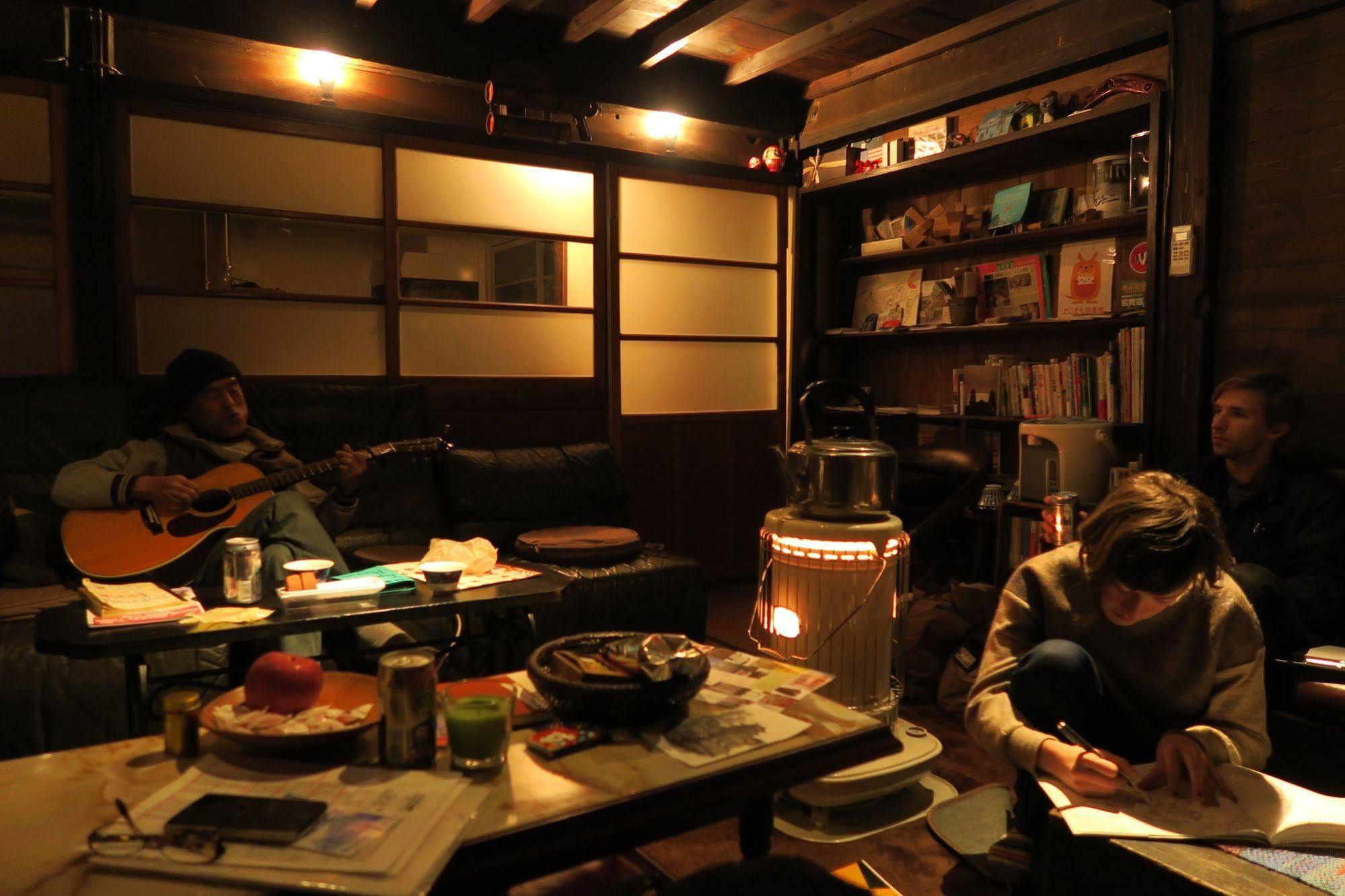 เกสต์เฮาส์คุระ Suzaka ภายนอก รูปภาพ